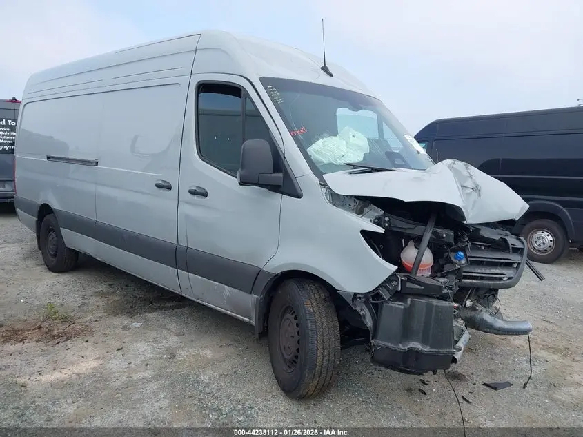 Mercedes-Benz Sprinter 2500 High Roof 4-Cyl Diesel 2025