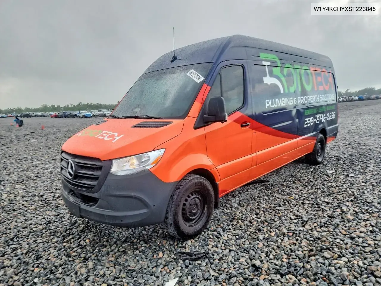 Mercedes-Benz 2500 Crew 2025