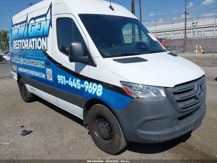 Mercedes-Benz Sprinter 2500 Standard Roof 4-Cyl Diesel Ho 2025
