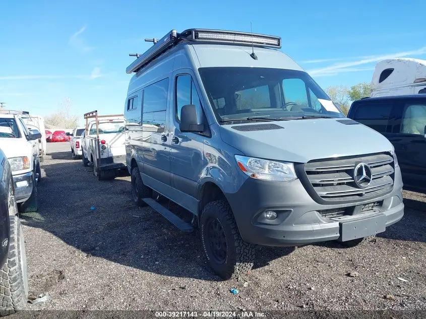 Mercedes-Benz Sprinter 2500 Standard Roof 4-Cyl Diesel Ho 2023