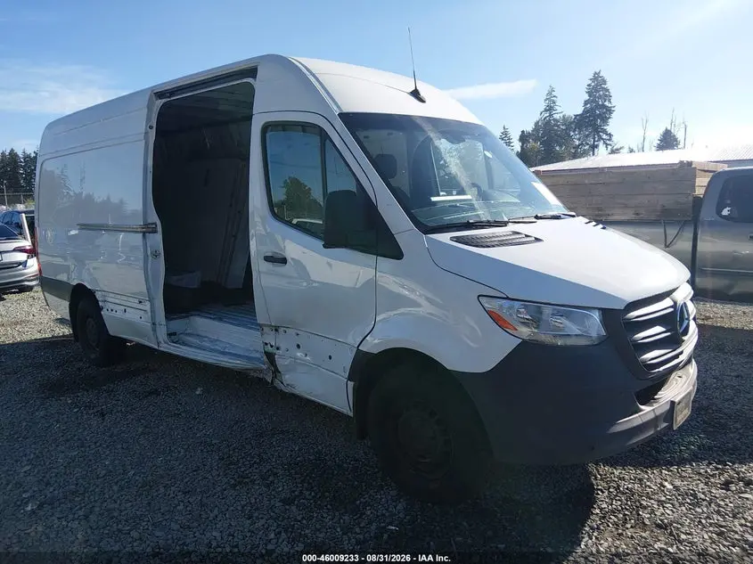 Mercedes-Benz Sprinter 2500 High Roof 4-Cyl Diesel Ho 2023