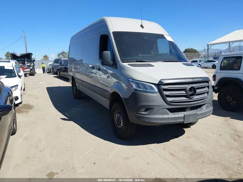 Mercedes-Benz Sprinter 2500 High Roof 4-Cyl Diesel Ho 2024