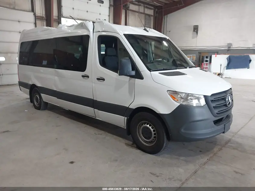 Mercedes-Benz Sprinter 2500 High Roof 4-Cyl Diesel 2025