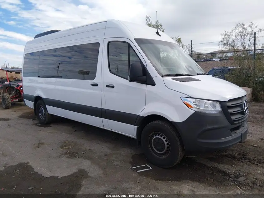 Mercedes-Benz Sprinter 2500 High Roof 4-Cyl Diesel 2026