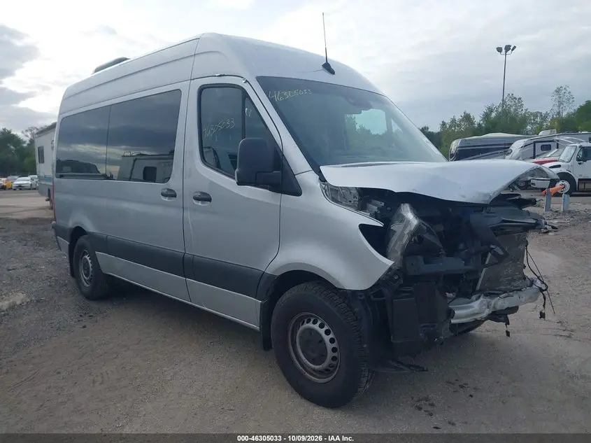Mercedes-Benz Sprinter 2500 Standard Roof 4-Cyl Diesel Ho 2023