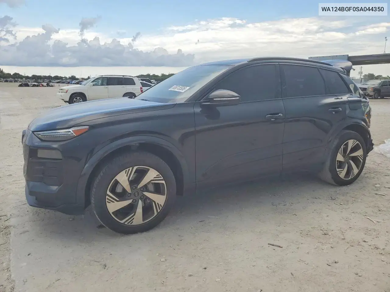 Audi Q6 E-Tron Premium Plus 2025
