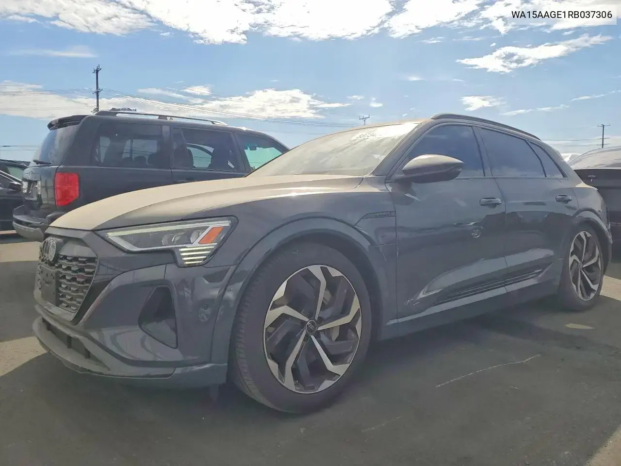 Audi Q8 E-Tron Premium Plus 2024