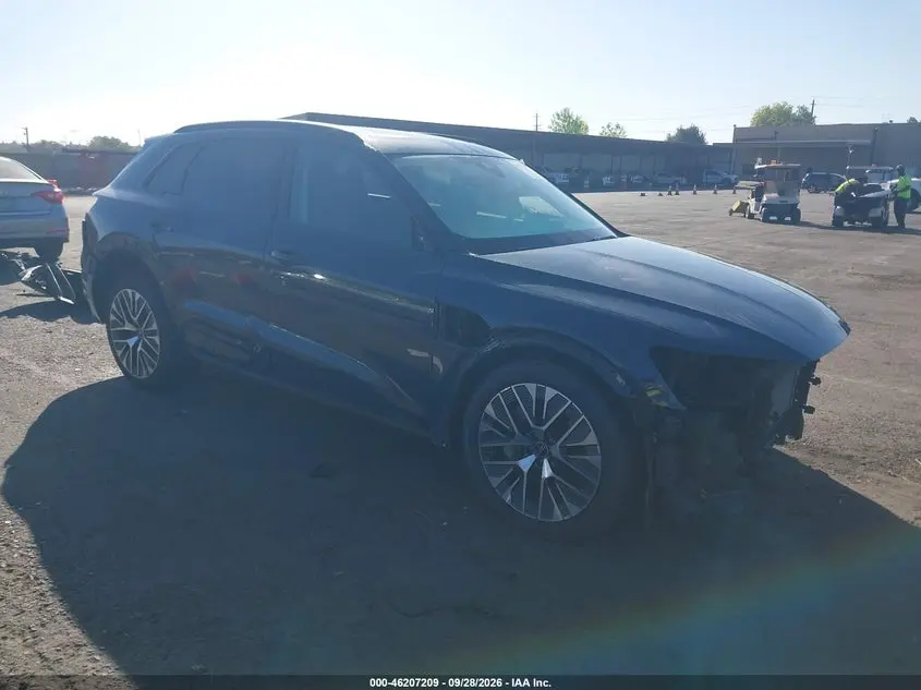 Audi Q8 E-Tron Premium Plus Quattro 2024