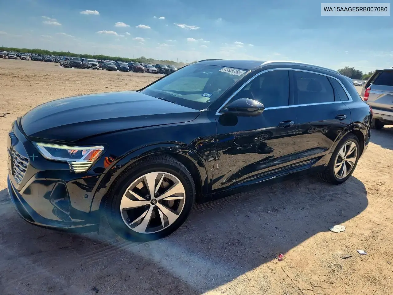 Audi Q8 E-Tron Premium Plus 2024