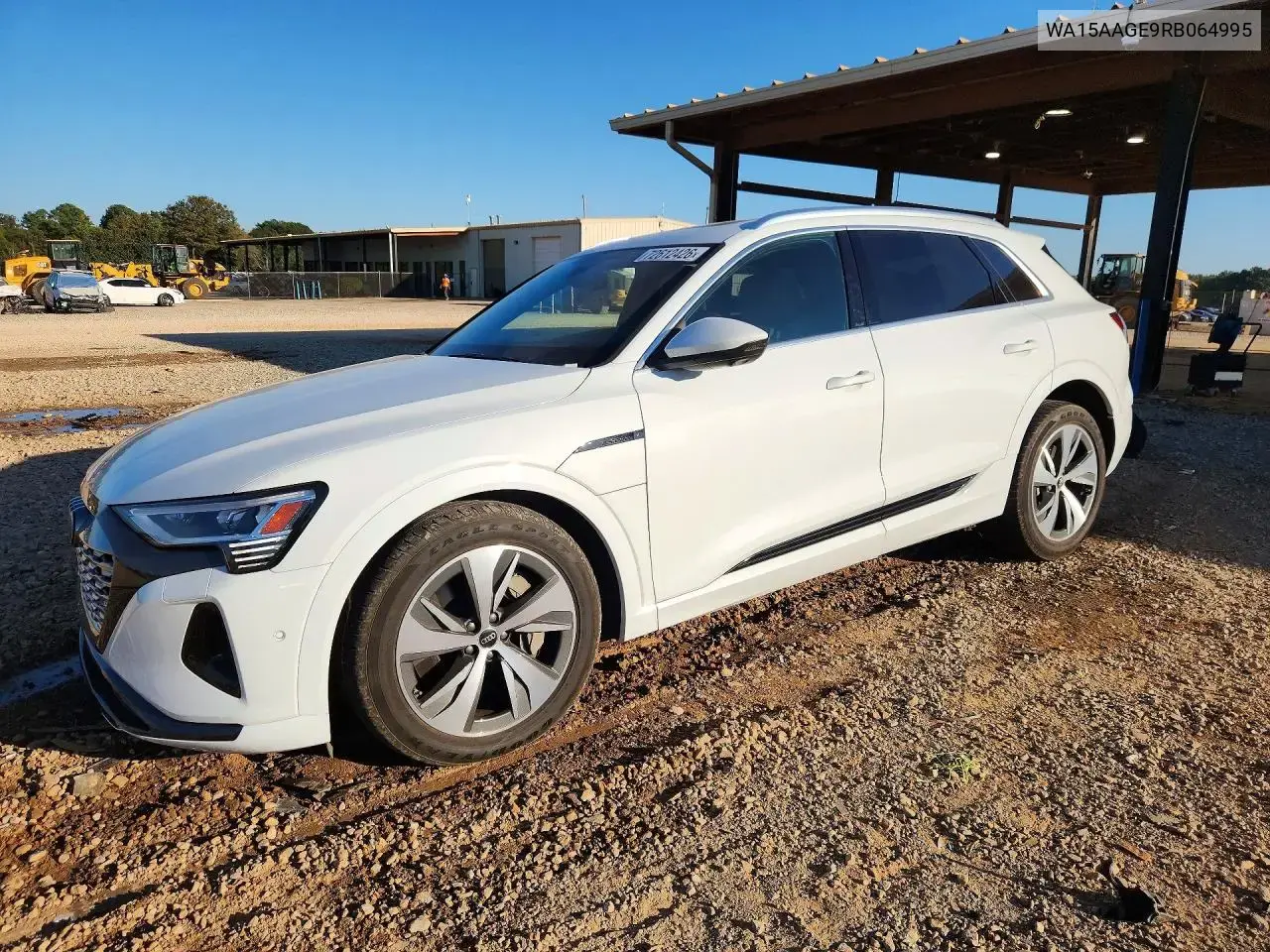 Audi Q8 E-Tron Premium Plus 2024