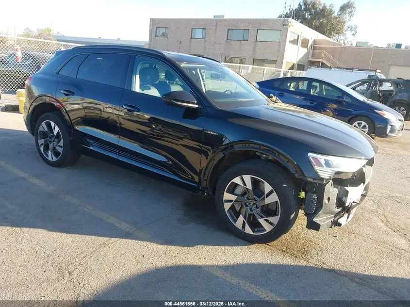 Audi E-Tron Premium Quattro 2022