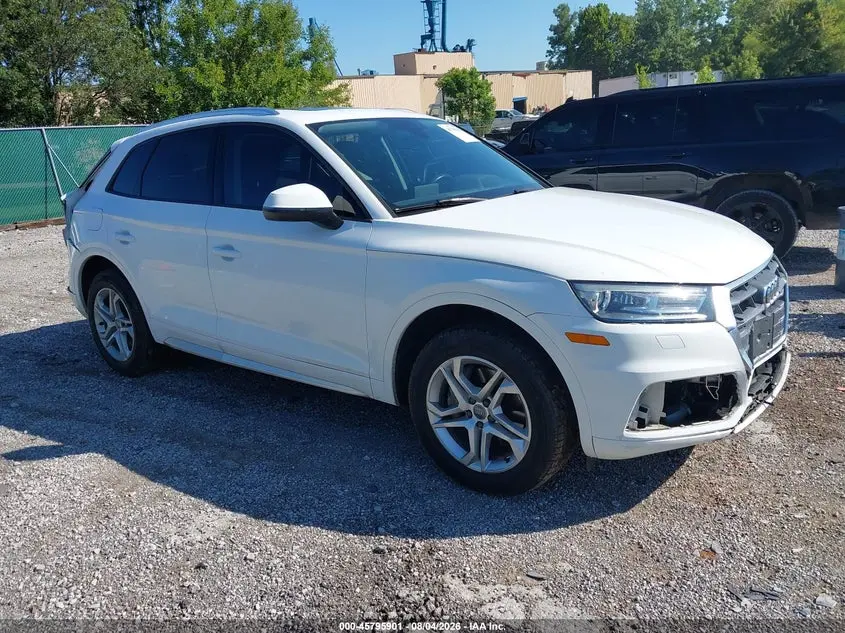 Audi Q5 2.0T Premium/2.0T Tech Premium 2018