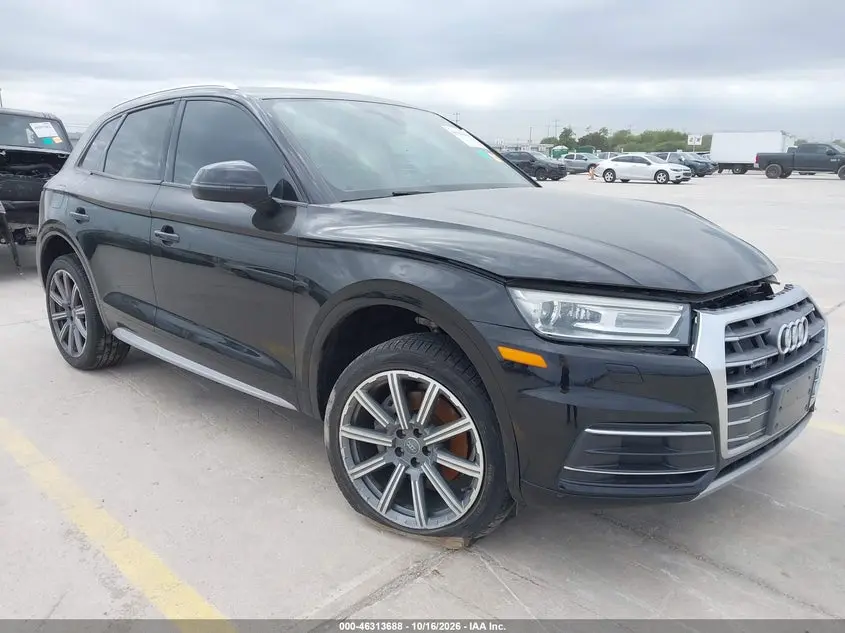 Audi Q5 2.0T Premium/2.0T Tech Premium 2018