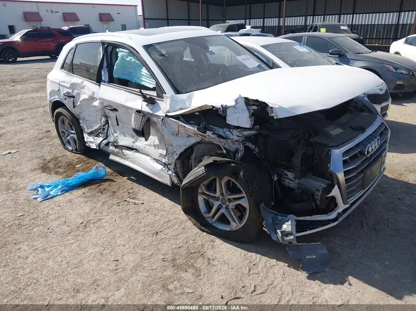 Audi Q5 2.0T Premium/2.0T Tech Premium 2018