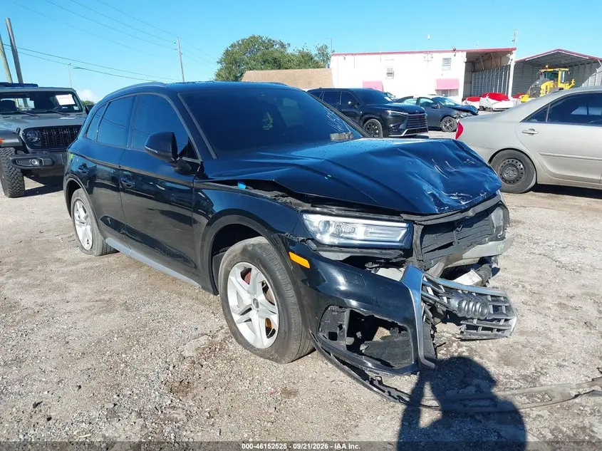 Audi Q5 2.0T Premium/2.0T Tech Premium 2018