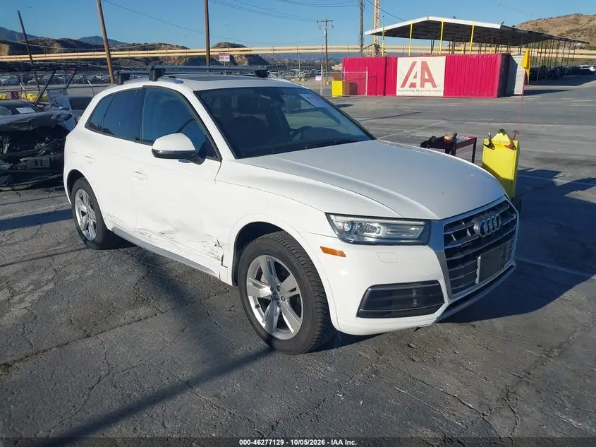 Audi Q5 2.0T Premium/2.0T Tech Premium 2018