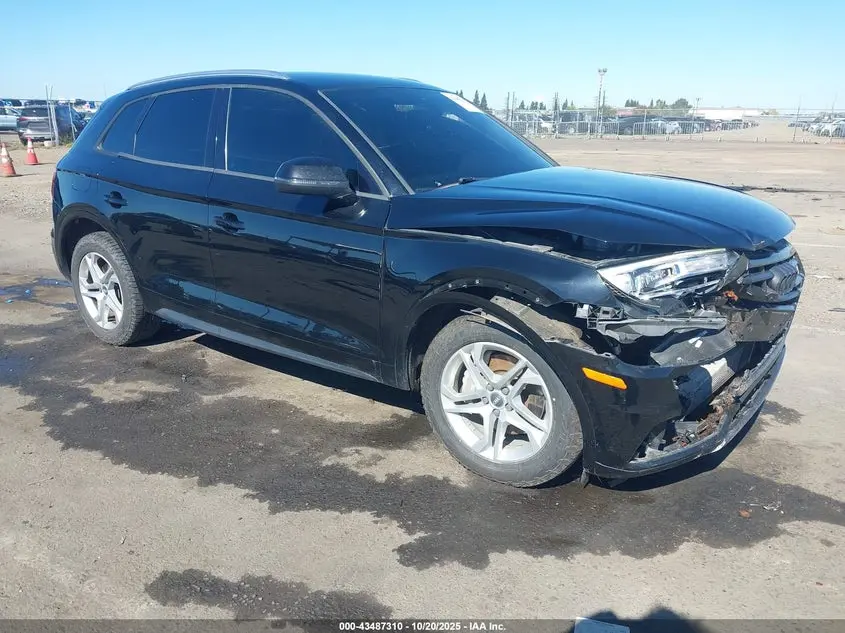 Audi Q5 2.0T Premium/2.0T Tech Premium 2018