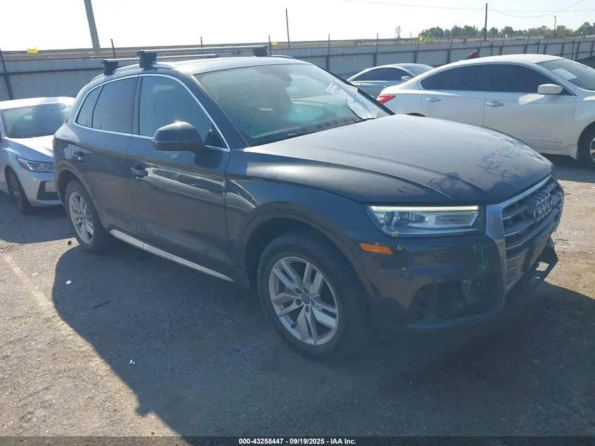 Audi Q5 Premium 45 Tfsi Quattro S Tronic/Titanium Premium 45 Tfsi Quattro S Tronic 2020