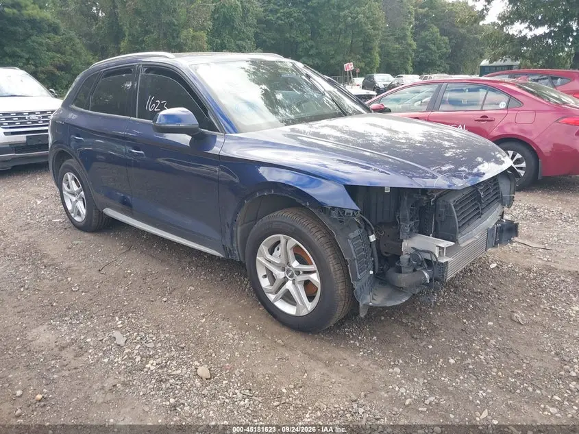 Audi Q5 2.0T Premium/2.0T Tech Premium 2018