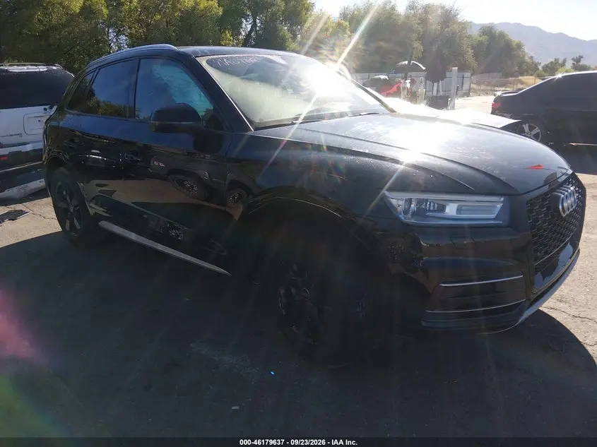 Audi Q5 2.0T Premium/2.0T Tech Premium 2018