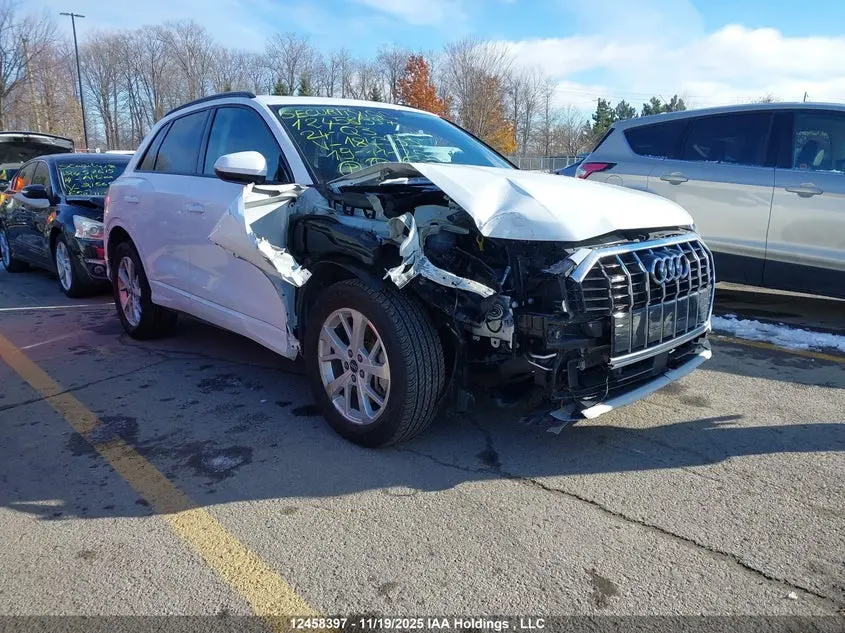 Audi Q3 40 Komfort 2024