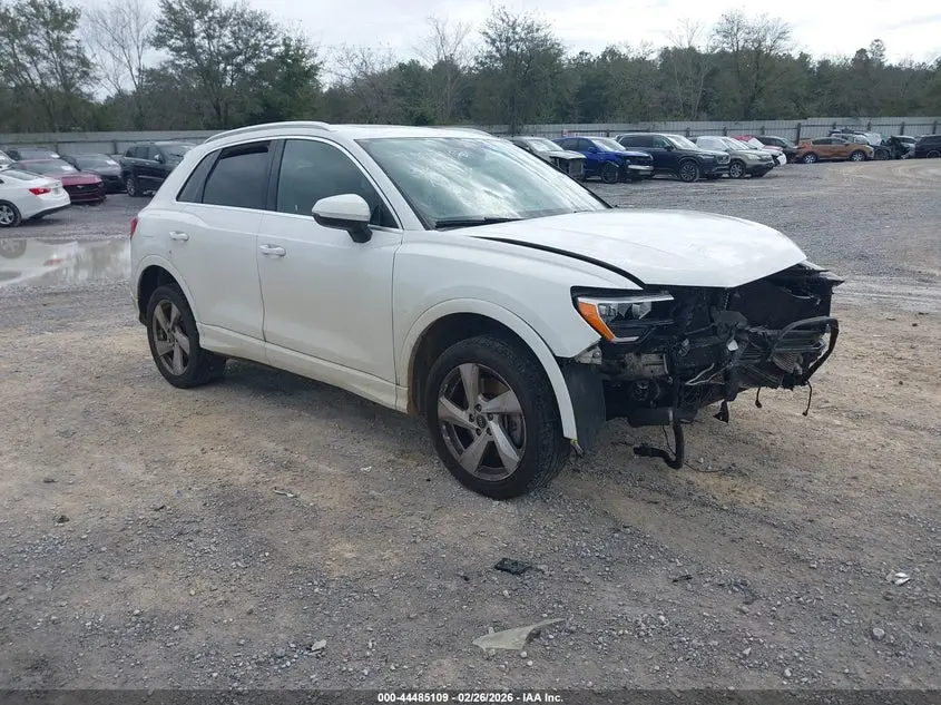 Audi Q3 Premium 40 Tfsi Quattro Tiptronic 2021