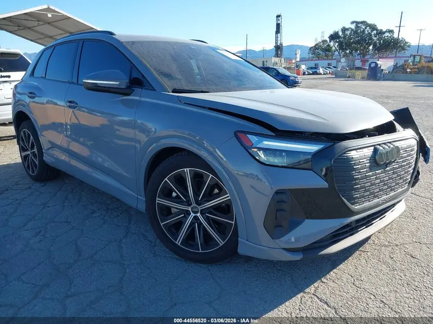 Audi Q4 E-Tron Premium 45 Quattro 2025