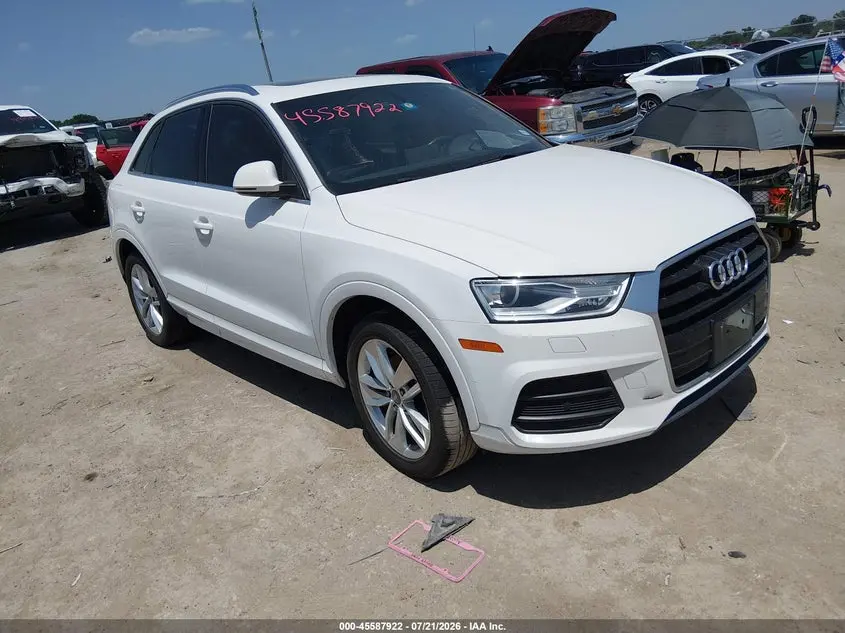 Audi Q3 2.0T Premium Plus 2016