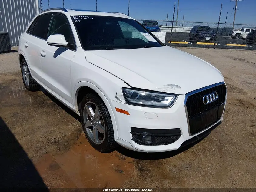 Audi Q3 2.0T Premium Plus 2015