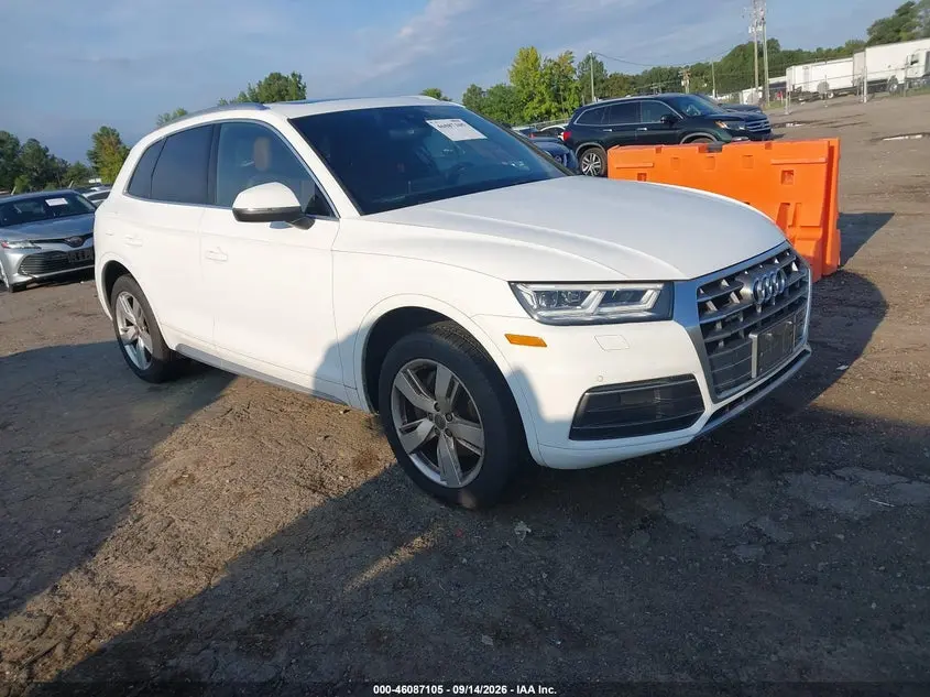 Audi Q5 2.0T Premium/2.0T Tech Premium 2018