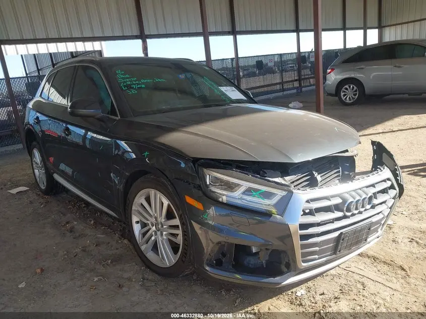 Audi Q5 2.0T Premium/2.0T Tech Premium 2018