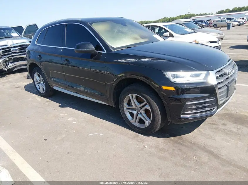 Audi Q5 2.0T Premium/2.0T Tech Premium 2018