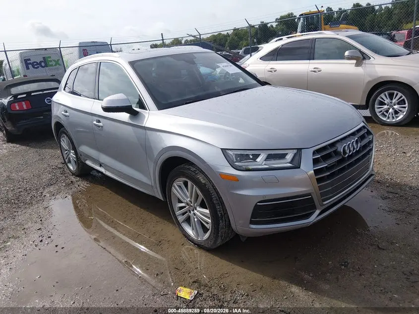 Audi Q5 2.0T Premium/2.0T Tech Premium 2018