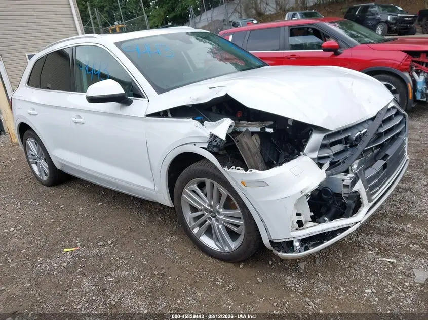 Audi Q5 2.0T Premium/2.0T Tech Premium 2018