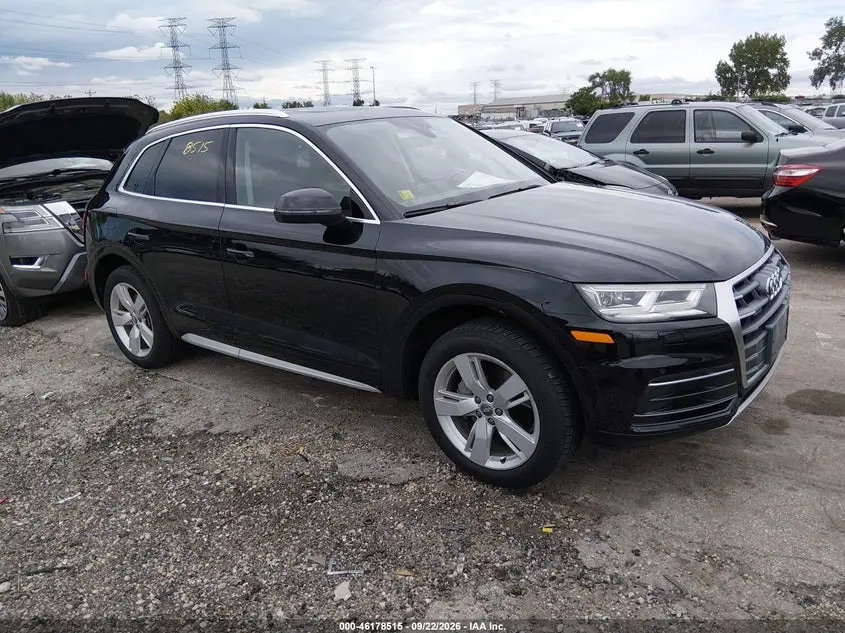 Audi Q5 2.0T Premium/2.0T Tech Premium 2018