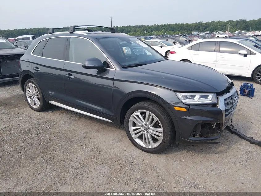 Audi Q5 2.0T Premium/2.0T Tech Premium 2018
