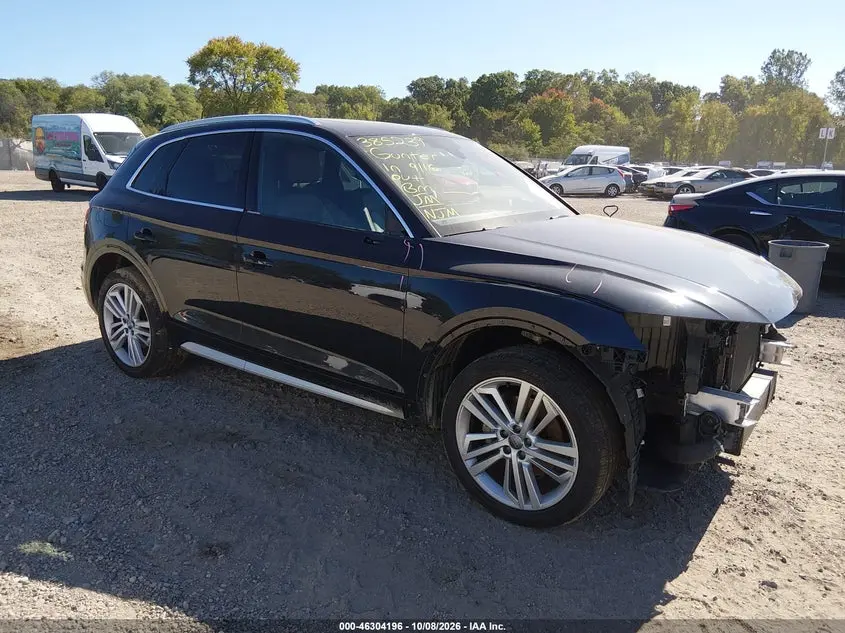 Audi Q5 2.0T Premium/2.0T Tech Premium 2018