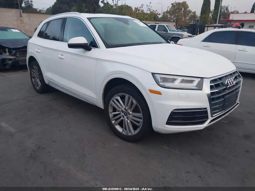 Audi Q5 2.0T Premium/2.0T Tech Premium 2018