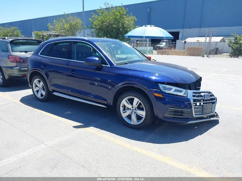 Audi Q5 2.0T Premium/2.0T Tech Premium 2018