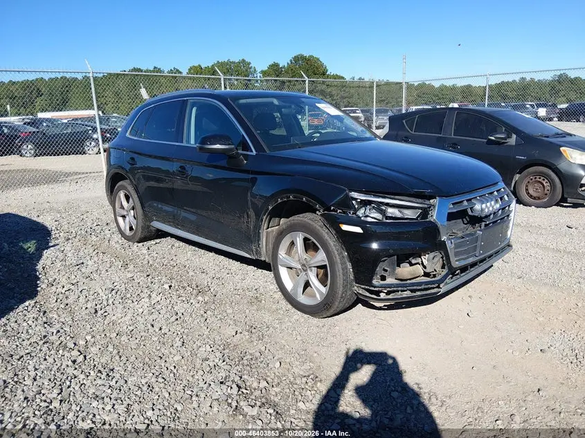 Audi Q5 2.0T Premium/2.0T Tech Premium 2018