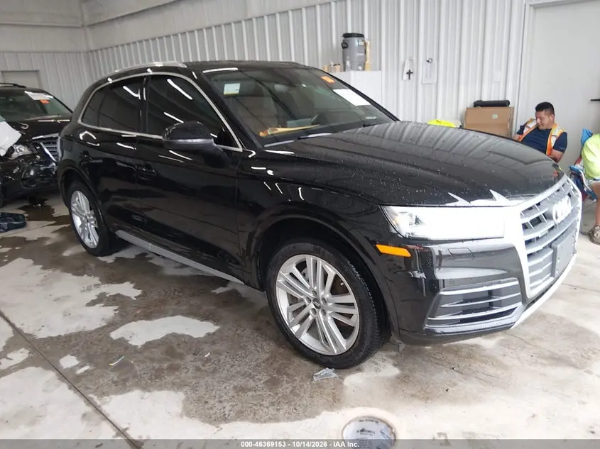 Audi Q5 2.0T Premium/2.0T Tech Premium 2018