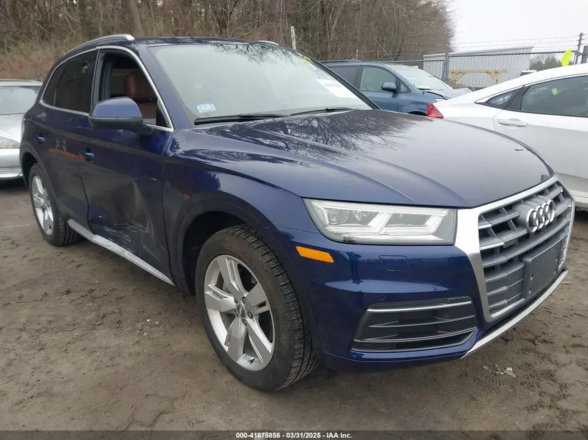 Audi Q5 2.0T Premium/2.0T Tech Premium 2018