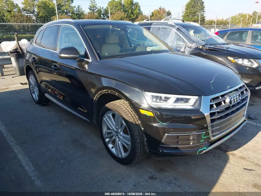 Audi Q5 2.0T Premium/2.0T Tech Premium 2018