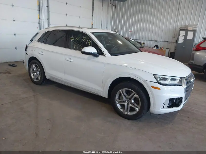 Audi Q5 2.0T Premium/2.0T Tech Premium 2018