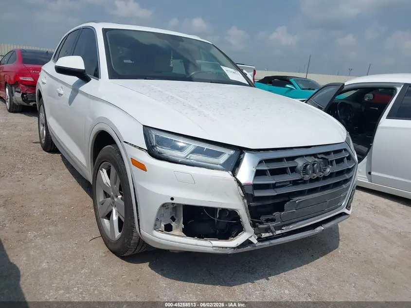 Audi Q5 2.0T Premium/2.0T Tech Premium 2018