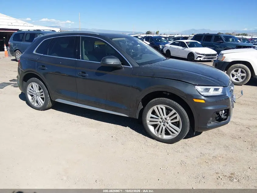 Audi Q5 2.0T Premium/2.0T Tech Premium 2018