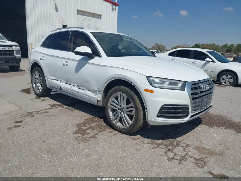 Audi Q5 2.0T Premium/2.0T Tech Premium 2018
