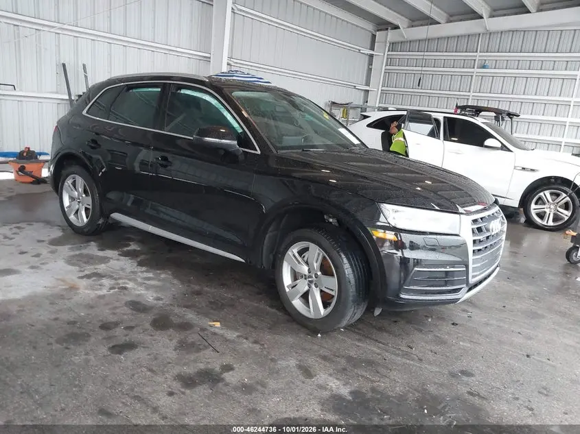 Audi Q5 2.0T Premium/2.0T Tech Premium 2018