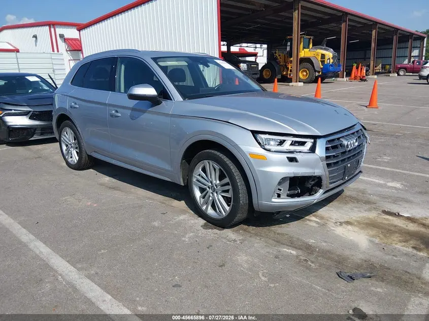 Audi Q5 2.0T Premium/2.0T Tech Premium 2018