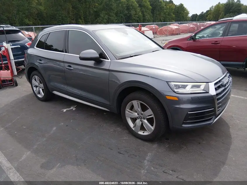 Audi Q5 2.0T Premium/2.0T Tech Premium 2018